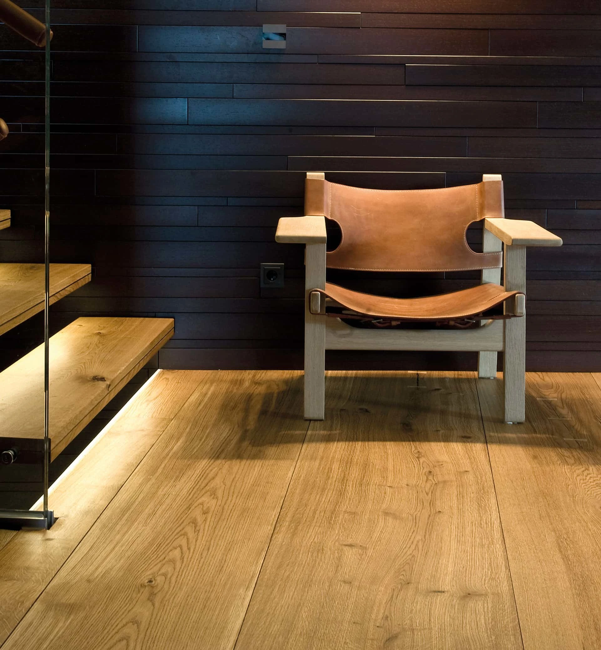 oak-hardwood-floors-heartoak_natural-oil_strib-residence_basement_dinesen